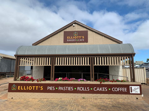 Elliott's Bakery & Cafe - Australian Directory 0