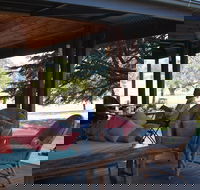 Duck'n Fishes Cafe and Bar - Australian Directory