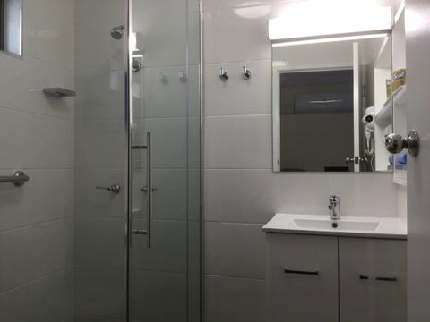 Sundowner Twin Towns Motel - Australian Directory 2