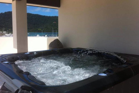 Portside Whitsunday - Australian Directory 4