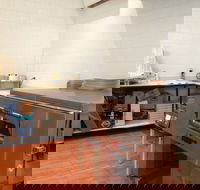 Sinatras Pizza  Cafe - Australian Directory