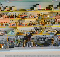 Snapper Rocks Bar  Kitchen - Australian Directory