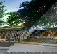 The Barker Hotel - Australian Directory