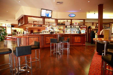 Vegas Bar & Bistro - Australian Directory 0