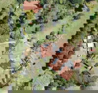 Linton Gardens - Australian Directory
