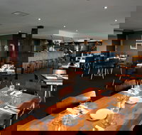 Sisters Rock Restaurant - Australian Directory