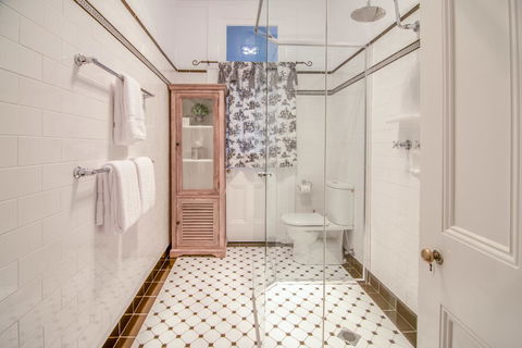 De Russie Boutique Hotel - Australian Directory 3