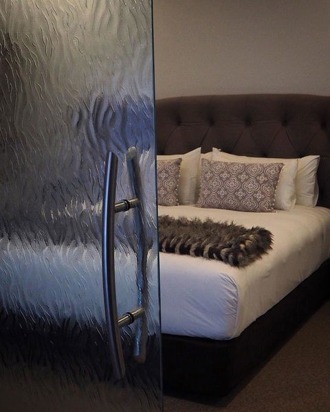 De Russie Boutique Hotel - Australian Directory 34