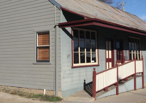 Wallace Lodge - Australian Directory 1
