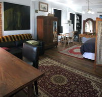 Wallace Lodge - Australian Directory