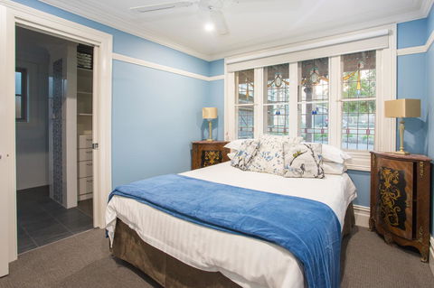Blue Door Apartments - Australian Directory 12