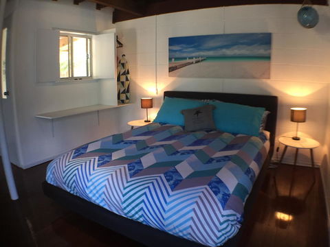 High Tide At Emerald - Australian Directory 6