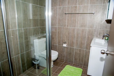 Sinclairs Country Retreat - Australian Directory 41