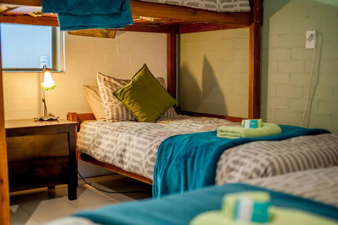 Sinclairs Country Retreat - Australian Directory 25