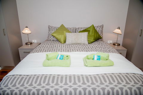 Sinclairs Country Retreat - Australian Directory 43