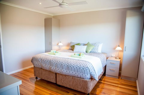 Sinclairs Country Retreat - Australian Directory 4