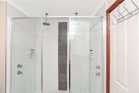 Wellington Courthouse - Australian Directory 21