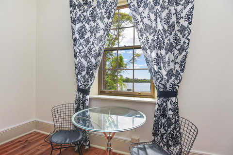 Wellington Courthouse - Australian Directory 14