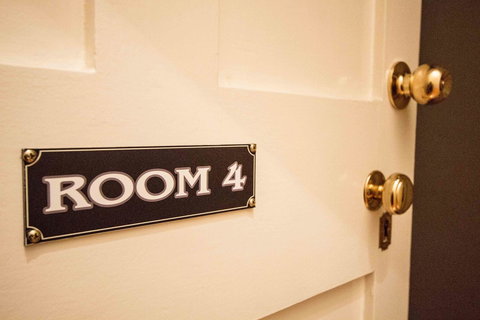 Wellington Courthouse - Australian Directory 13