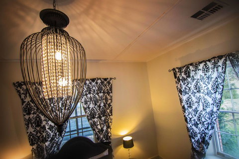 Wellington Courthouse - Australian Directory 5