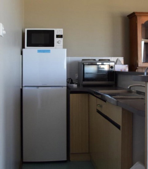 Stansbury Holiday Motel - Australian Directory 15