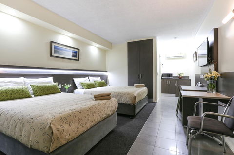 Morphettville Motor Inn - Australian Directory 12