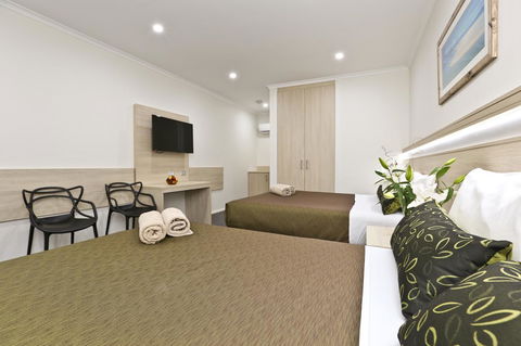 Morphettville Motor Inn - Australian Directory 10