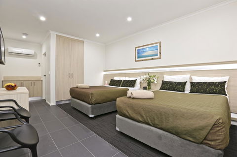 Morphettville Motor Inn - Australian Directory 1