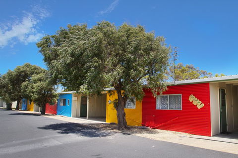 Discovery Parks â€“ Robe - Australian Directory 40