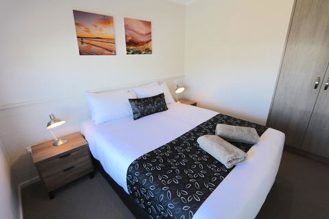 Discovery Parks â€“ Robe - Australian Directory 16