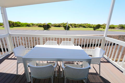 Discovery Parks â€“ Robe - Australian Directory 17