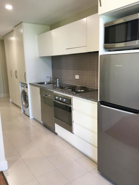 Beachside Luxury 2 Bedroom Getaway - Australian Directory 21