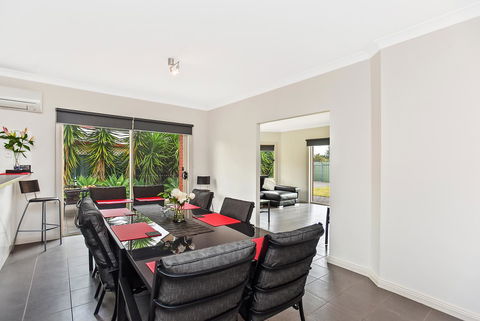 'The Hidden Diamond' - Normanville - Australian Directory 20