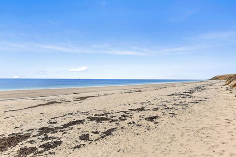 'The Hidden Diamond' - Normanville - Australian Directory 10