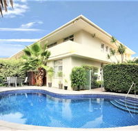 Hi 5 stars Glenelg Studio Apartment - Australian Directory