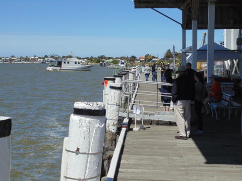 Baronet B & B - Australian Directory 22