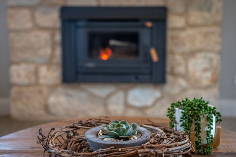 Lucy's Cottage - Australian Directory 1
