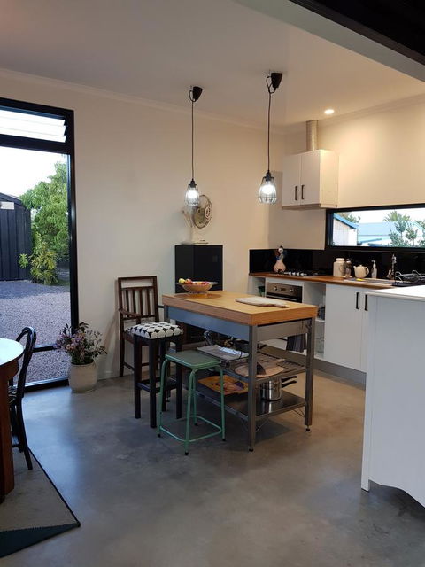 Chargeo.stay - Australian Directory 9
