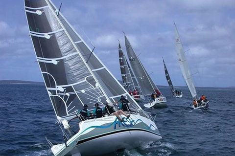 Bay 10 - Suites And Apartments - Australian Directory 26