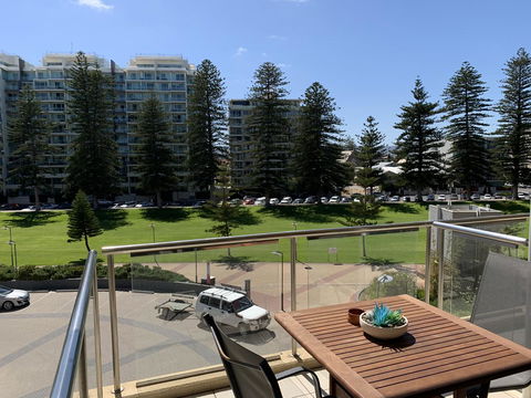 Luxury Beachside Accomodation - Australian Directory 0