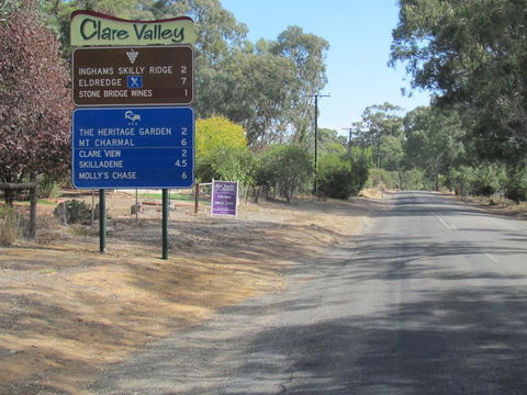 Molly's Chase - Australian Directory 29