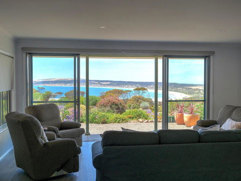 Emu Bay Holiday Homes - Australian Directory 20