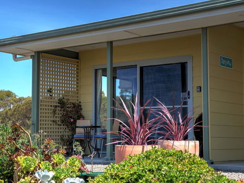 Emu Bay Holiday Homes - Australian Directory 27