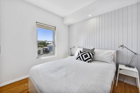 Aloha Accommodation - Australian Directory 19
