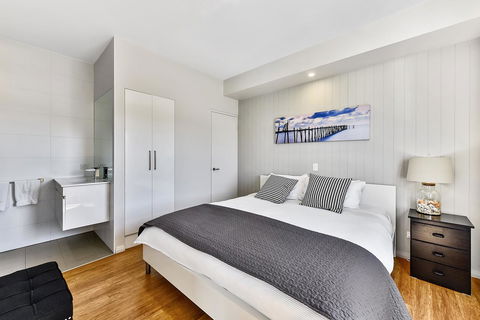 Aloha Accommodation - Australian Directory 21
