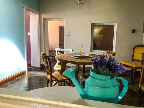 Inglenook Cottage - Australian Directory 18