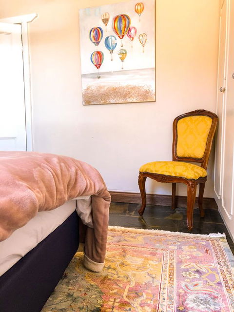 Inglenook Cottage - Australian Directory 25