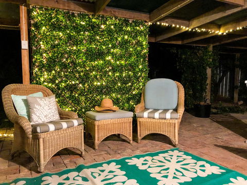 Inglenook Cottage - Australian Directory 29
