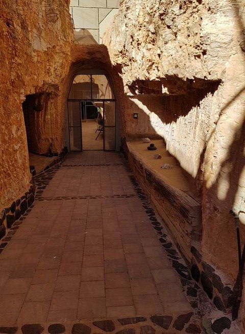 Zen Underground B&B - Australian Directory 17