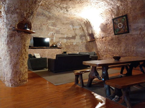 Zen Underground B&B - Australian Directory 4